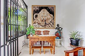 OYO Homes 93608 YY's House Syariah