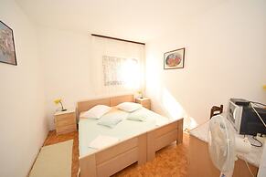 Smilje - Good Location & Parking - R5