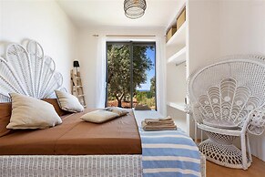 1917 Villa Malusida by Perle di Puglia