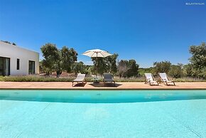 1917 Villa Malusida by Perle di Puglia