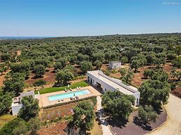 1917 Villa Malusida by Perle di Puglia