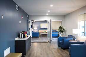 stayAPT Suites College Station