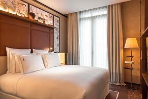 Brach Madrid - Evok Collection