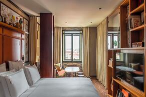 Brach Madrid - Evok Collection