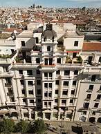 Brach Madrid - Evok Collection