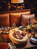 Brach Madrid - Evok Collection