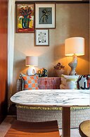 Brach Madrid - Evok Collection