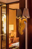 Brach Madrid - Evok Collection