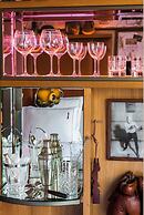 Brach Madrid - Evok Collection