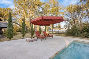Blackwater Bay Hideaway by Avantstay Waterfront, Pool, Dock, Hot Tub