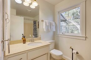 Blackwater Bay Hideaway by Avantstay Waterfront, Pool, Dock, Hot Tub