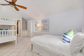 Blackwater Bay Hideaway by Avantstay Waterfront, Pool, Dock, Hot Tub