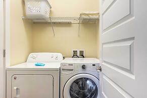 Amalfi Breeze by Avantstay Walk to the Beach, Luxe Design