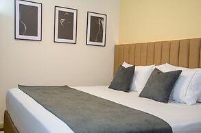 Hotel ByHours Las Americas