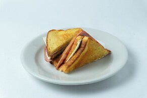 Hotel ByHours Las Americas