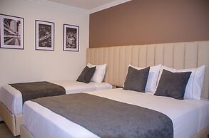 Hotel ByHours Las Americas