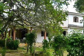 Aconchegante Sítio em Aldeia com Piscina