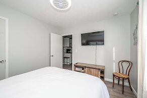 Arkstone Retreat 3 - Only 4 minutes to the Ark!