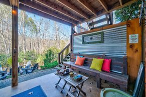 Misty Creek Cabin Private 3 BDR w/ Game Room!