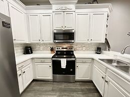 Disney Tropical Oasis at Bahama Bay New 3 Bdr!