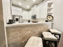 Disney Tropical Oasis at Bahama Bay New 3 Bdr!