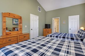 Gatlinburg Getaway 2 BDR in the Heart of Town!