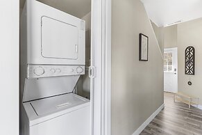 Adorable Fall Creek Condo - 10 Min to Table Rock!