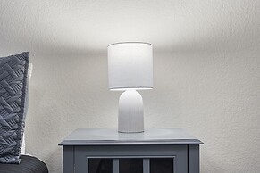 Adorable Fall Creek Condo - 10 Min to Table Rock!