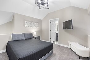 Adorable Fall Creek Condo - 10 Min to Table Rock!