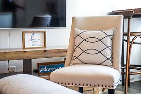 The Hideaway at Hayloft Lodge Chic & Unique Stay