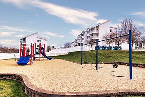 Happy Haven @ Lands End 3 BDR Resort Condo!
