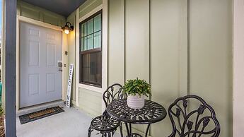Coastal Clipper Charming 2 Bdr, Walk to Beach!