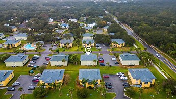 Coastal Clipper Charming 2 Bdr, Walk to Beach!