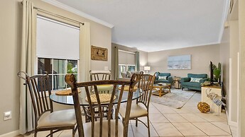 Coastal Clipper Charming 2 Bdr, Walk to Beach!