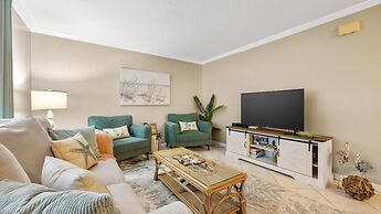 Coastal Clipper Charming 2 Bdr, Walk to Beach!