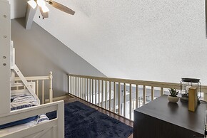 Memories in Branson 2 BDR in Amazing Location!