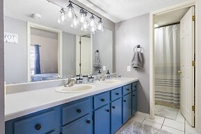 Memories in Branson 2 BDR in Amazing Location!