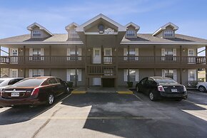 Memories in Branson 2 BDR in Amazing Location!