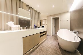 Hotel Yaja Sasang Terminal