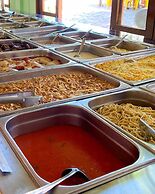 Hotel e balneário olho d agua do milho