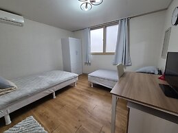 AirDragon Guest House