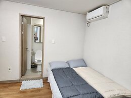 AirDragon Guest House