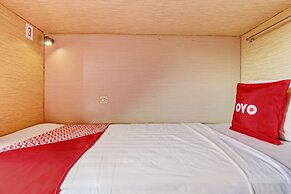 OYO 93607 Penak Malioboro Bunk Bed