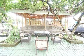 SPOT ON 93612 Kencana Homestay Syariah