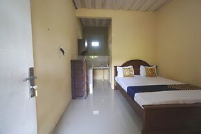 SPOT ON 93612 Kencana Homestay Syariah Near Masjid AL-BAROKAH Kanyuran