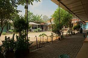 SPOT ON 93611 Kost Pak Suyatno Syariah 2