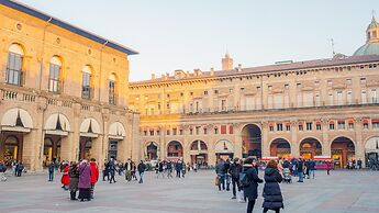 Piazza Grande - Italian Homing