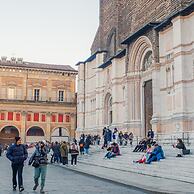 Piazza Grande - Italian Homing