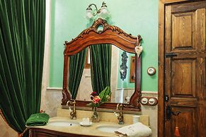 Masia Can Viver - Olive oil tourism B&B