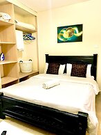 Lux Suites Cavendish Studio Apartments